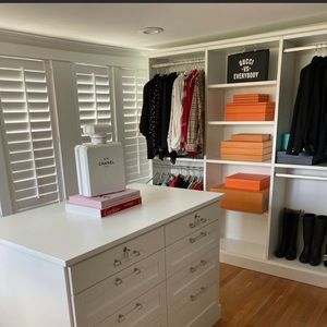 F❤️MILY CLOSET Thanks for Looking!